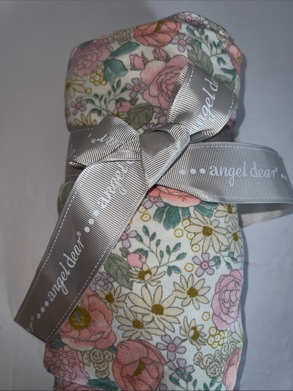 NWT Angel Dear Bamboo Floral Print Swaddle Baby Blanket in Pink and Green